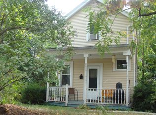 418 4th St, Oakmont, PA