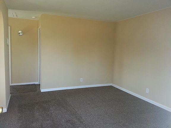 2nd image of 719 Buena Ave #1