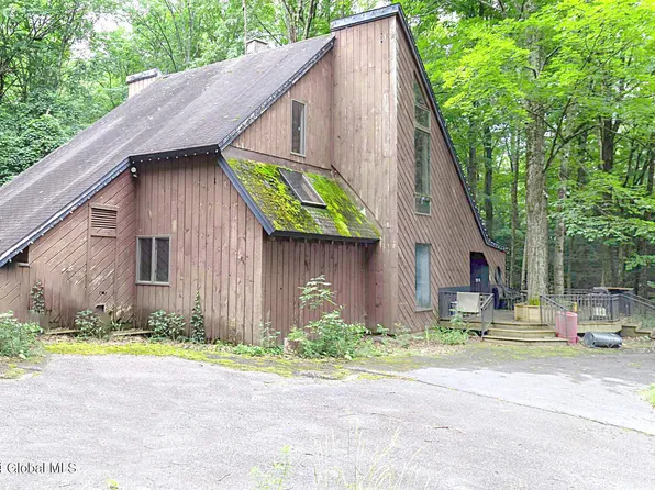 68 French Mountain Drive, Lake George, NY 12845