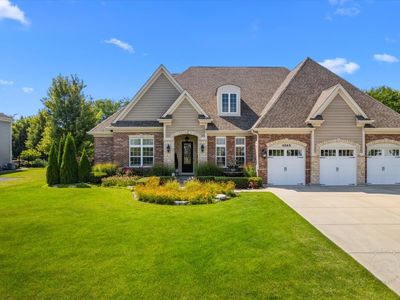 4565 Greywood Dr, St Charles, IL, 60175