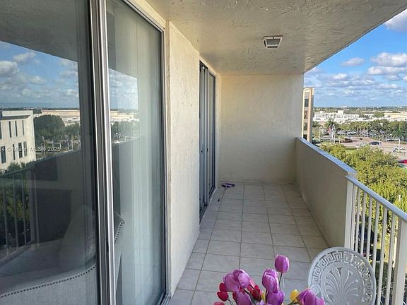 5th image of 4675 W 18th Ct APT 801