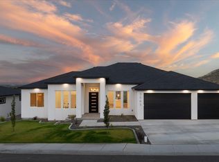 5565 S Lyle Pl, Kennewick, WA 99337