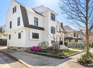 22 Russell St, Brookline, MA 02446