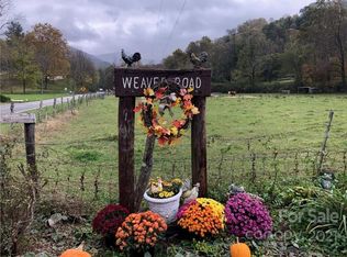39 Weaver Rd, Weaverville, NC 28787