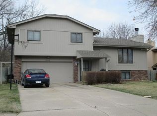 3118 S 158th St, Omaha, NE 68130