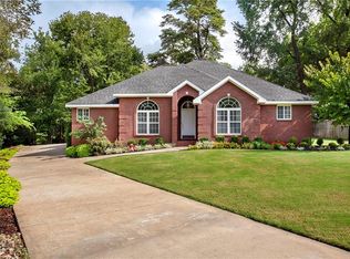 64 N Saint John Pl, Farmington, AR 72730