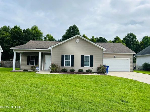 431 Branchwood Dr, Winterville, NC 28590