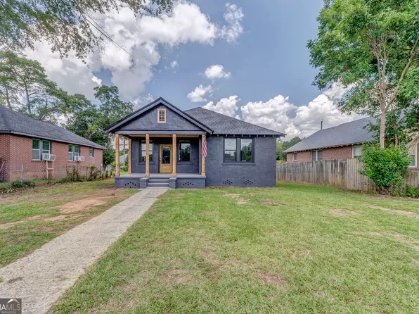 664 Goodyear Ave, Rockmart, GA 30153