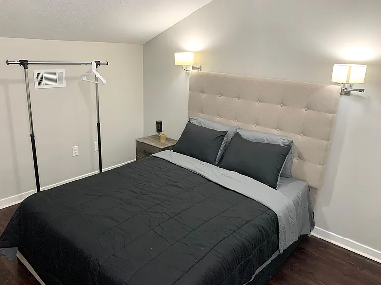4822 Chastain Dr — Photo 14