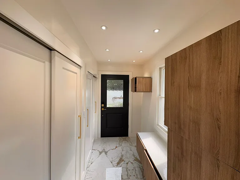 504 Gazzola Dr #1 — Photo 12