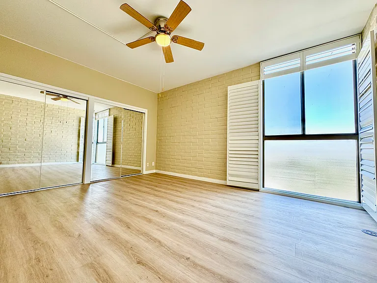 1200 Riverside Dr #1270 — Photo 17