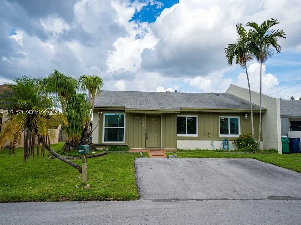 11942 SW 122nd Pl