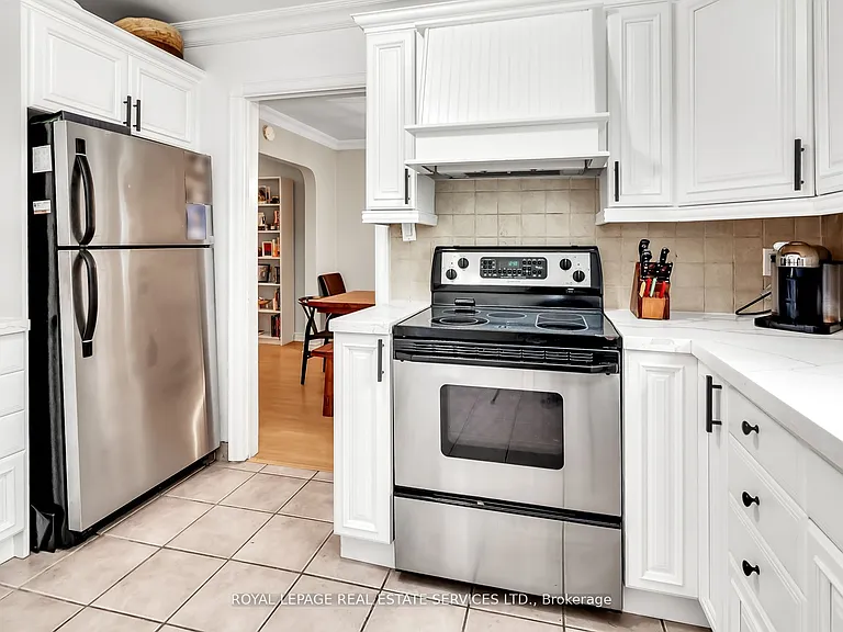 42 Gormley Ave #2 — Photo 18
