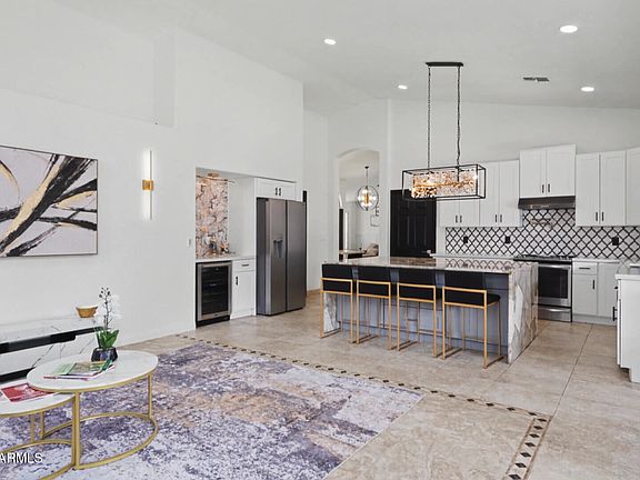 4th image of 1255 W SHERRI Drive