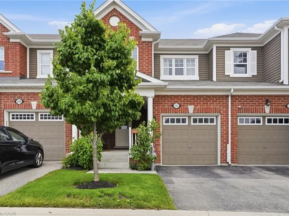 242 Waterbrook Ln, Kitchener, ON N2P 0H7