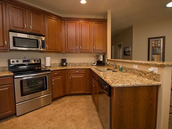 4th image of 846 N Pueblo Dr Unit 11