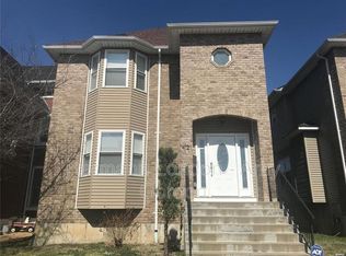 4121 Washington Blvd, Saint Louis, MO