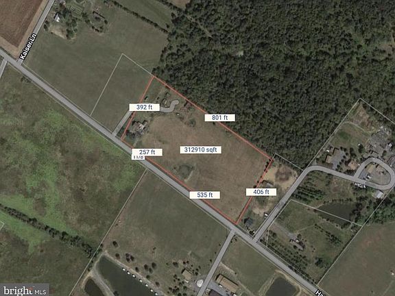 3rd image of 735 Hatchery Rd