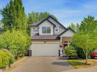 9480 216b St, Langley, BC V1M4E4