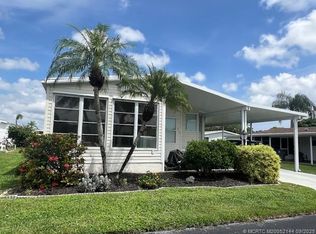 879 Sun Bird Ln, Boynton Beach, FL 33436
