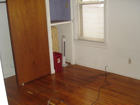 3rd image of 52 N Allen St #1