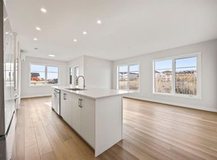 2117 NE 81st St SW #2202, Calgary, AB T3H 6H5