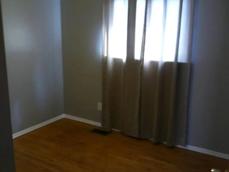 74 E Longfellow Ave — Photo 5