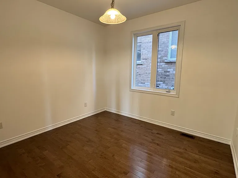 32 Philips Lake Ct — Photo 16