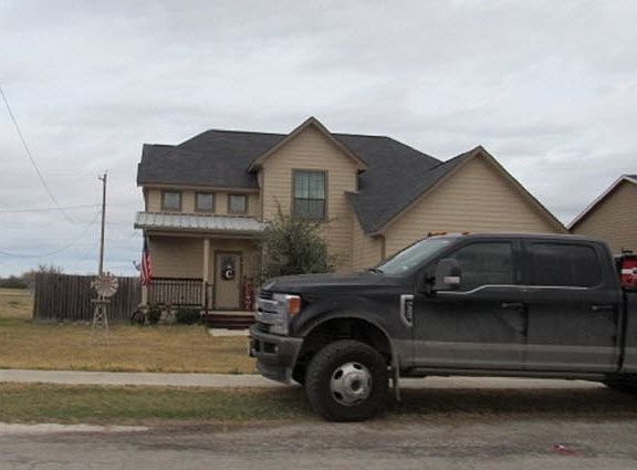 3rd image of 118 Nottingham Ln