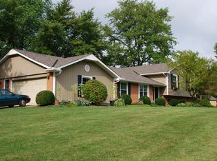 35 Hawthorne Glen Trl, Dayton, OH 45440