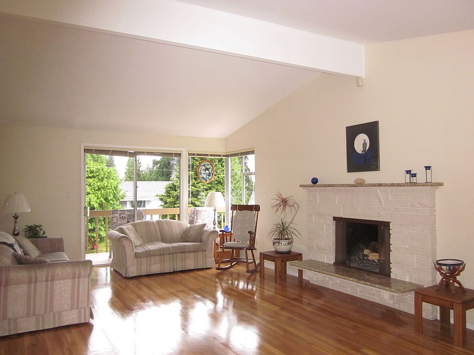 1st image of 6208 125th Ave SE