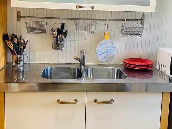 euro kitchen cabinetes