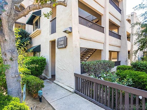 5th image of 2540 Clairemont Dr Unit 102