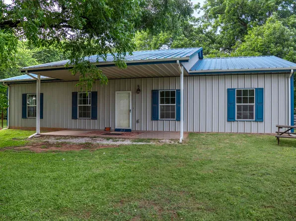212 W East Ave #H, Waurika, OK 73573