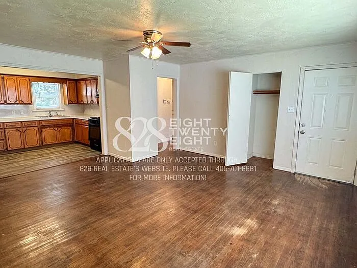 4015 SE 27th St — Photo 7