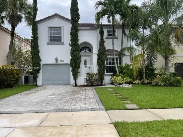 199 NW 152nd Ave, Pembroke Pines, FL 33028