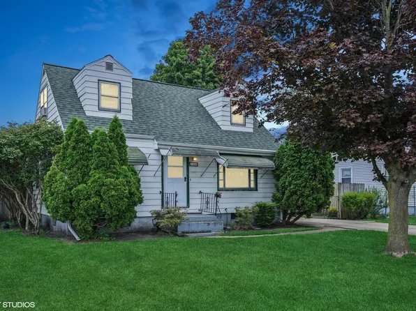 134 Village Way, South Bend, IN 46619