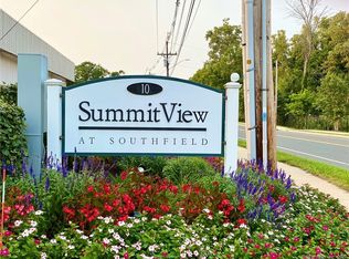 10 South St UNIT 30, Danbury, CT 06810