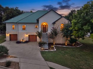 609 S Lake Creek Dr, Round Rock, TX 78681