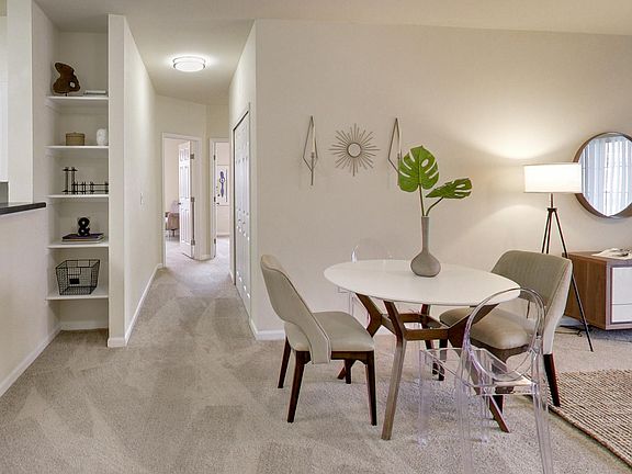 4th image of 4828 Legare Ln