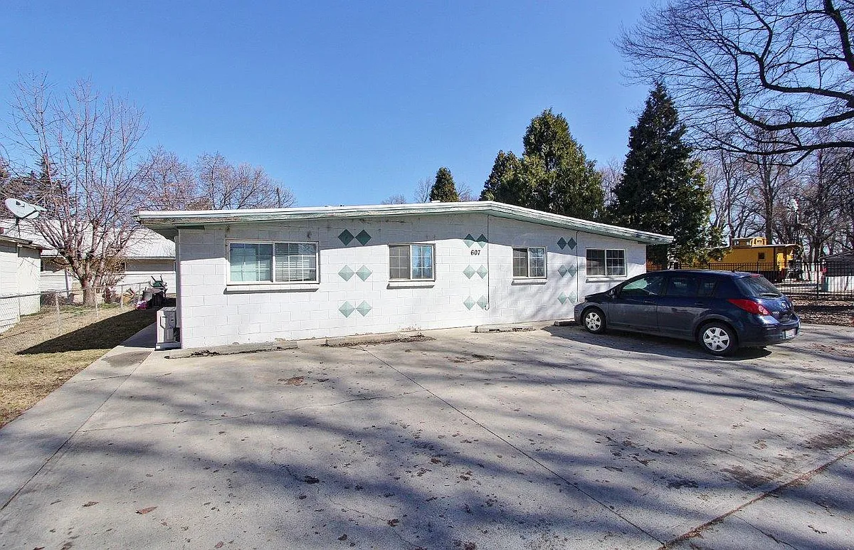 Building Photo - 607 Harrison St #4