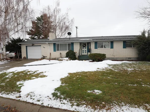 305 W 25th St, Burley, ID 83318