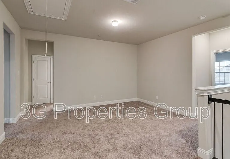 913 Ponds Edge Ln — Photo 18