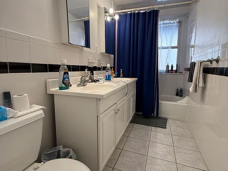 1908 Beacon St #2A — Photo 2