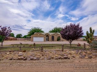 8015 N Sapphire Dr, Saint George, UT 84770