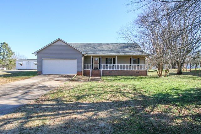 1st image of 324 Knollwood Dr