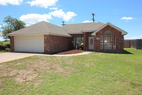 1838 Laura St Photo 1