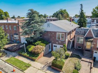 19914 24th Rd, Whitestone, NY