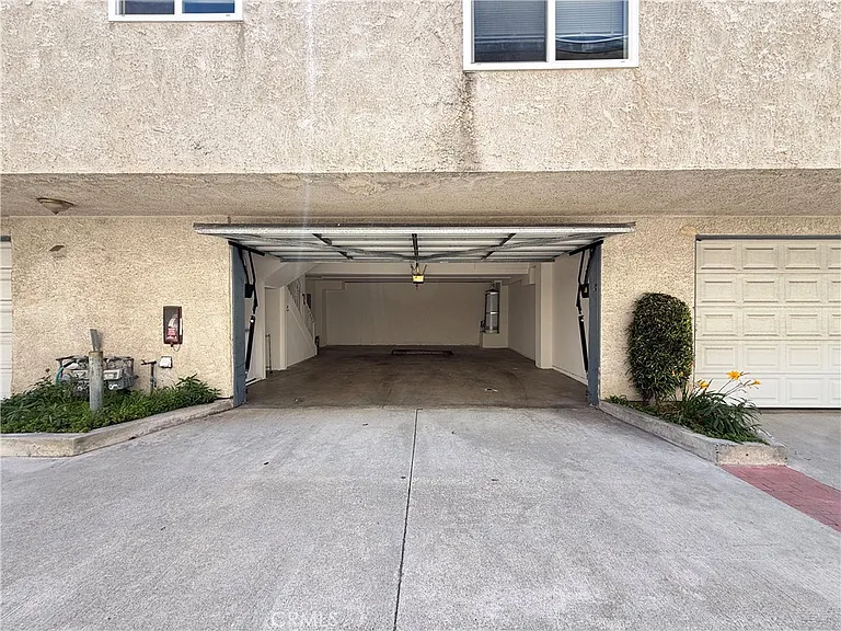 309 California St — Photo 36