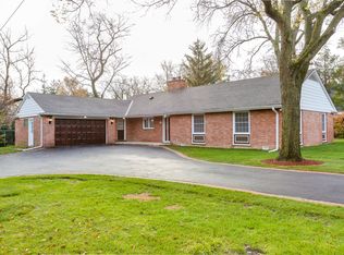 595 N Waukegan Rd, Lake Forest, IL 60045